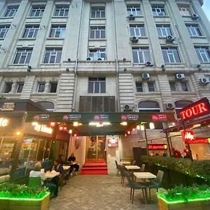 Center Hotel